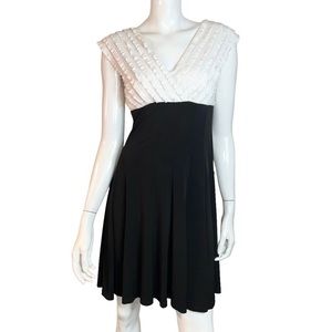 Connected Apparel Pleated Ruffled V-Neck Sleeveless‎ Black White Midi Dress